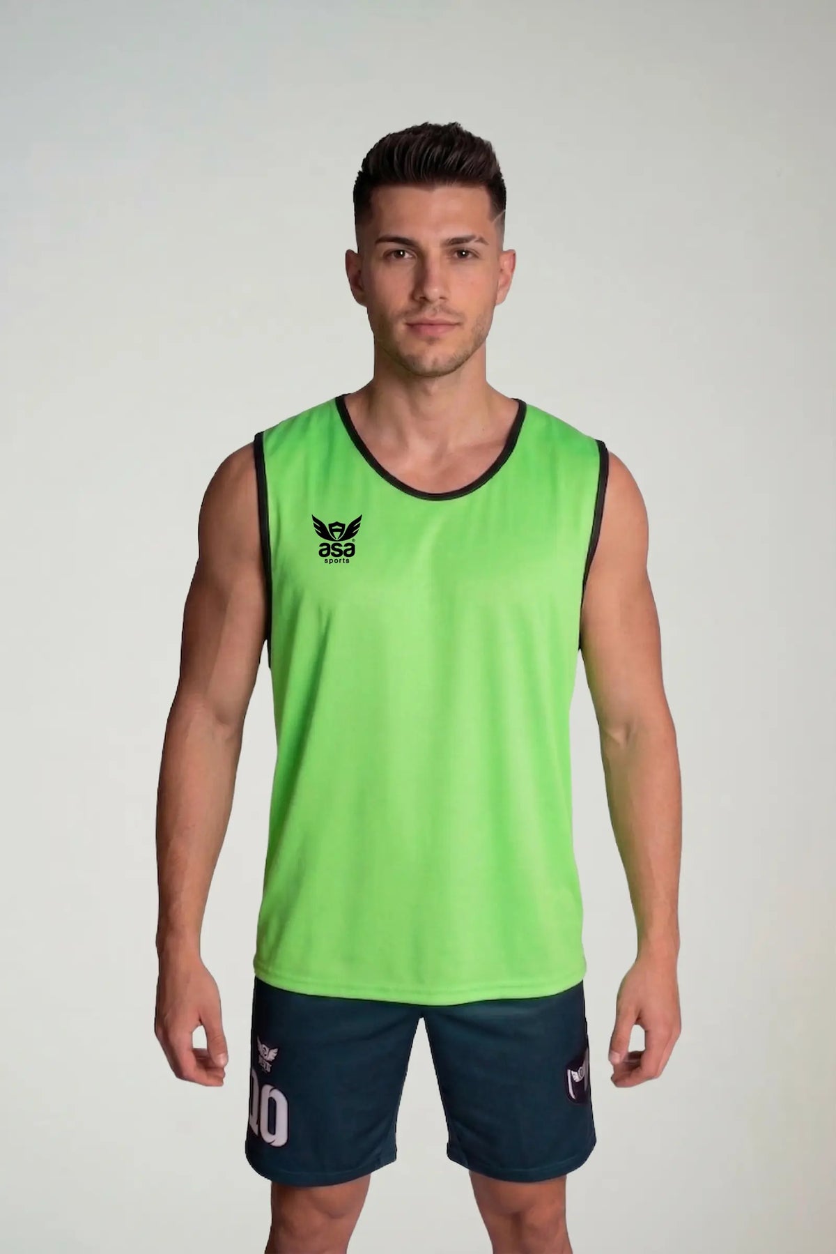colete esportivo verde limão